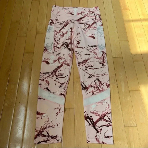 BSP Better Sports Performance Pink Camouflage Leggigns Woman’s Size Medium M - Picture 1 of 9